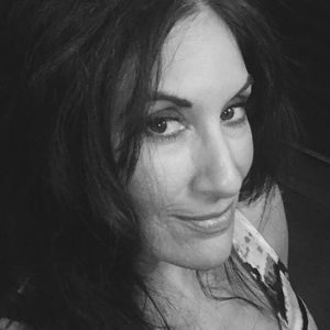 Meet your Posher, Nita